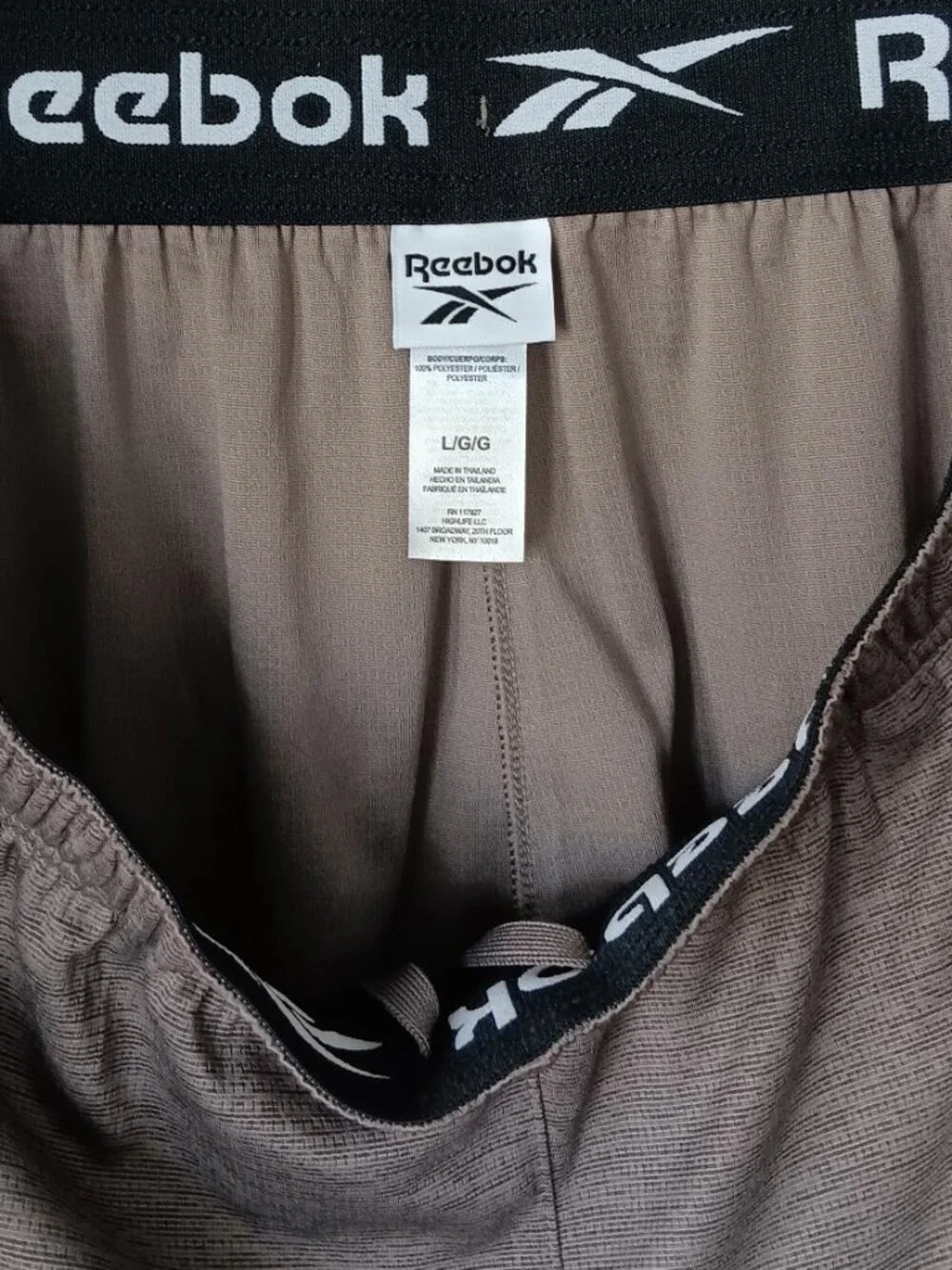 REEBOK Mens Shorts Brown Size Large Slim Activewear NEW